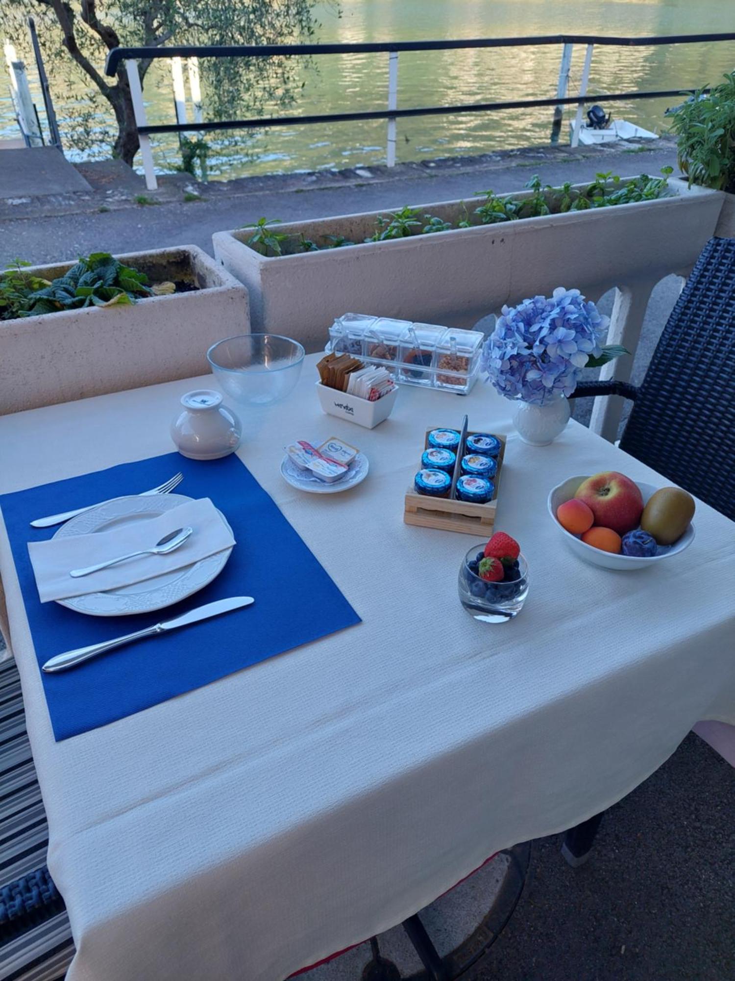 Dolceresio Lugano Lake B&B Brusino Arsizio Exteriör bild
